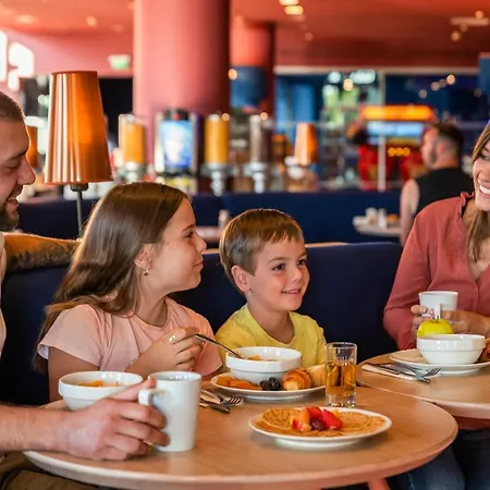 Hotel Grand Magic Marne La Vallée - Ex Magic Circus 4*